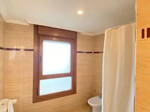 Bany de Pis en venda en Sanxenxo amb Terrassa
