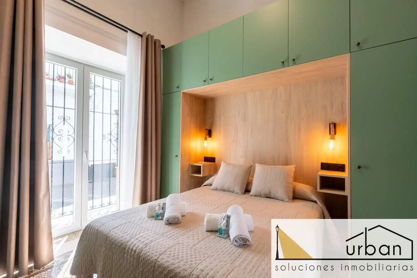 Bedroom of Houses for sale in Chipiona  with Private garden