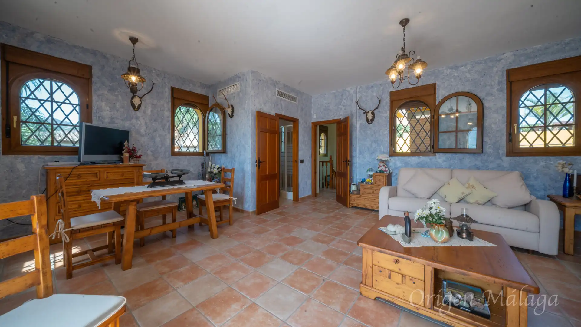Casa o chalet en venta en Alhaurín de la Torre con Aire acondicionado, Calefacción y Jardín privado