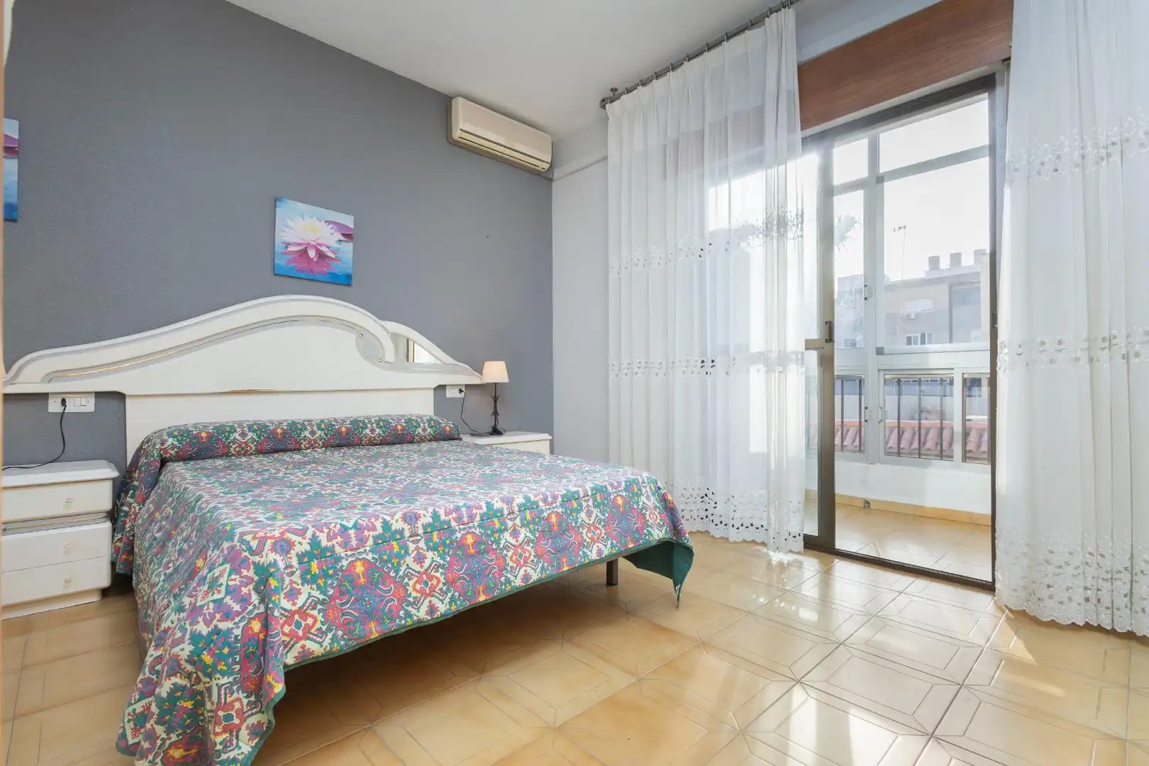 Dormitori de Casa adosada en venda en Roquetas de Mar amb Aire condicionat, Terrassa i Balcó