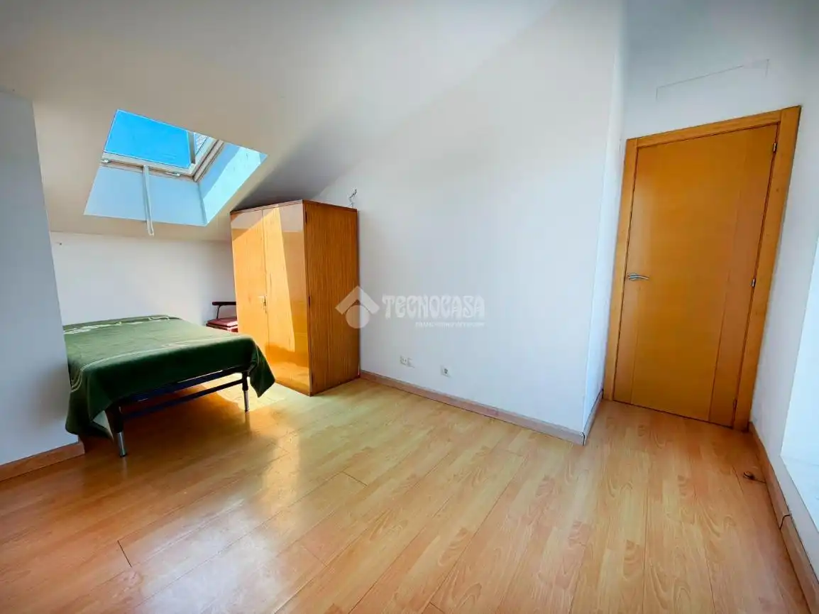Bedroom of Flat for sale in Sobradiel  with Air Conditioner, Heating and Balcony