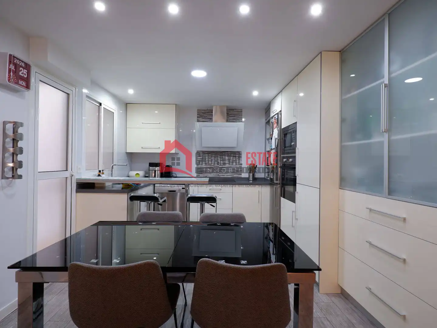 Cocina de Apartamento en venta en Valencia con Aire acondicionado y Balcón