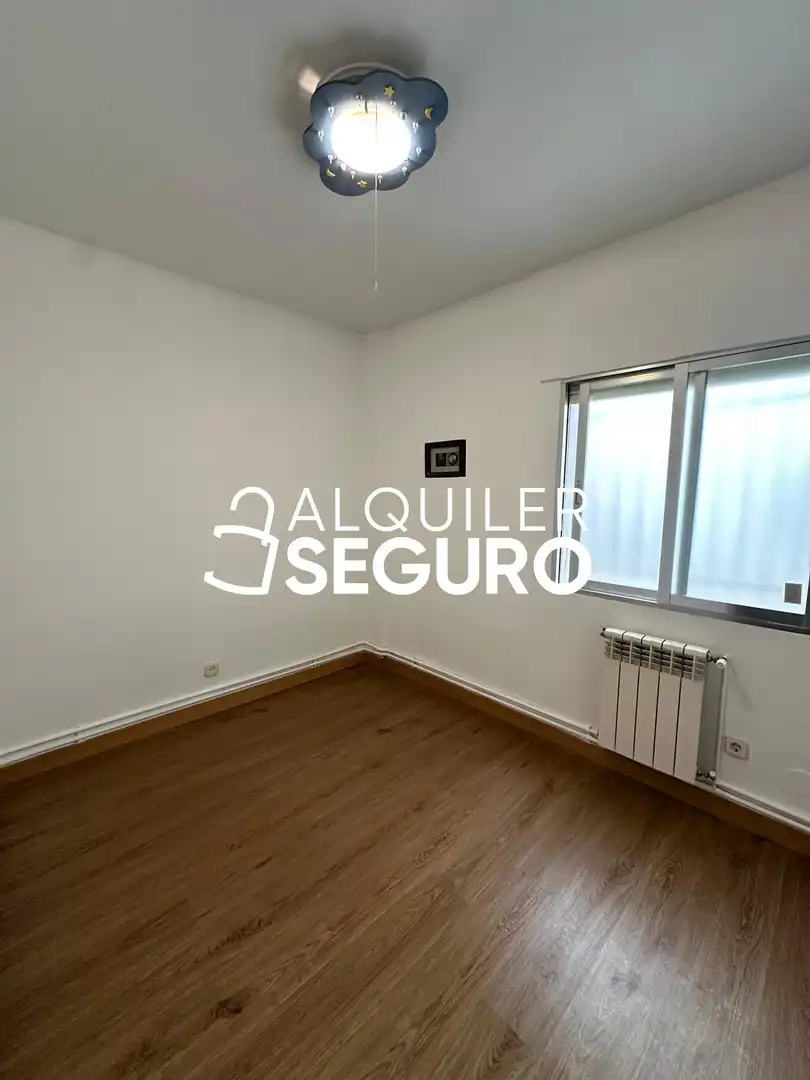 Habitación de Piso de alquiler en Alcorcón con Aire acondicionado y Calefacción