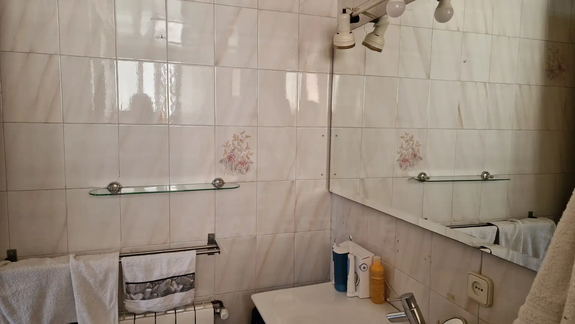 Bany de Pis de lloguer en Barcelona amb Aire condicionat, Calefacció i Terrassa