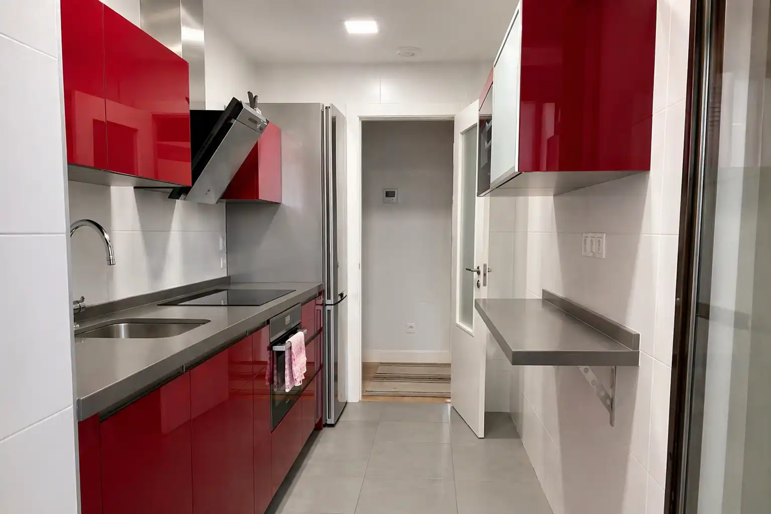 Kitchen of Flat for sale in Málaga  with Air Conditioner, Heating and Oven