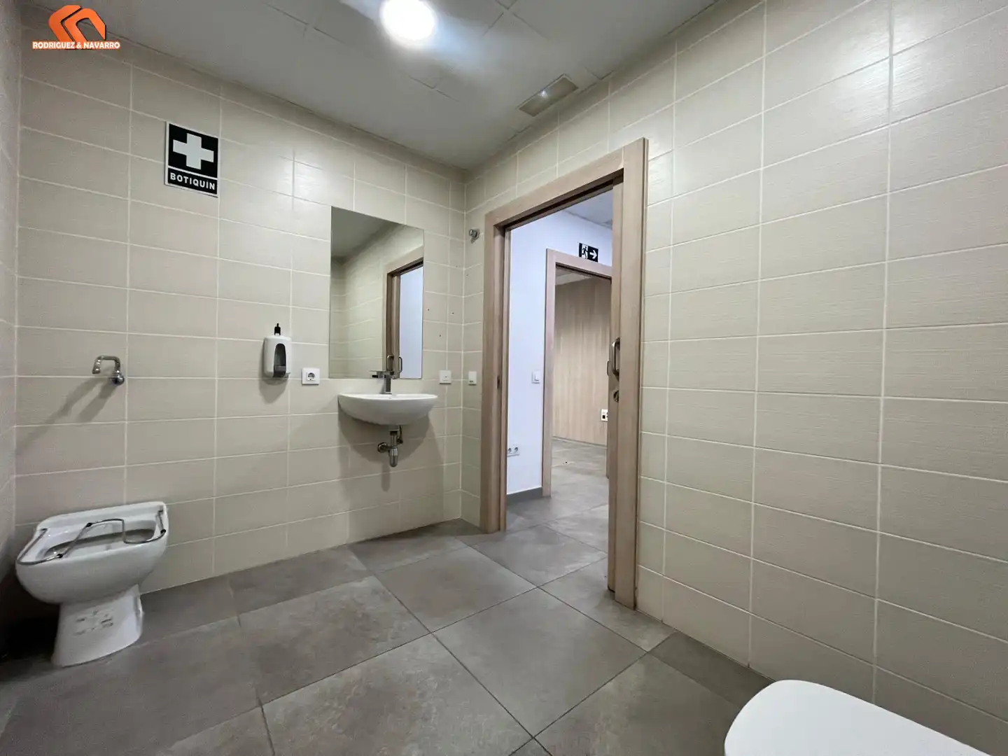 Gewerbefläche zur Miete in Avenida Ansite 110, imagen 15