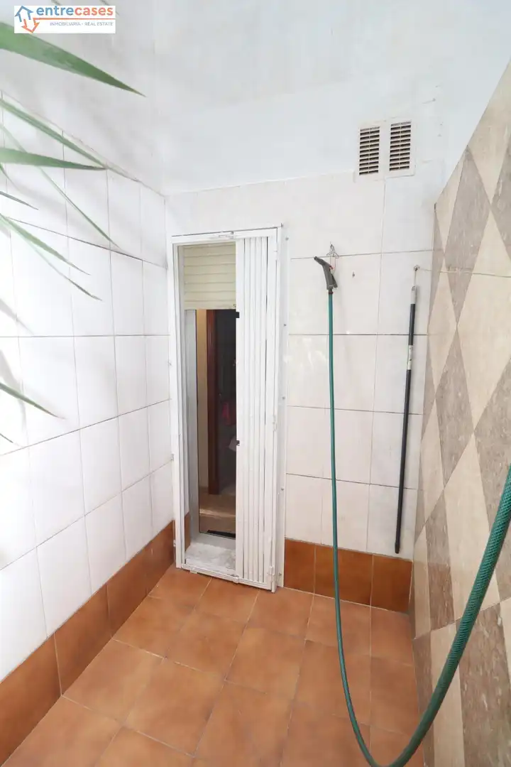 Planta baja en venta en Gilet con Amueblado y Balcón