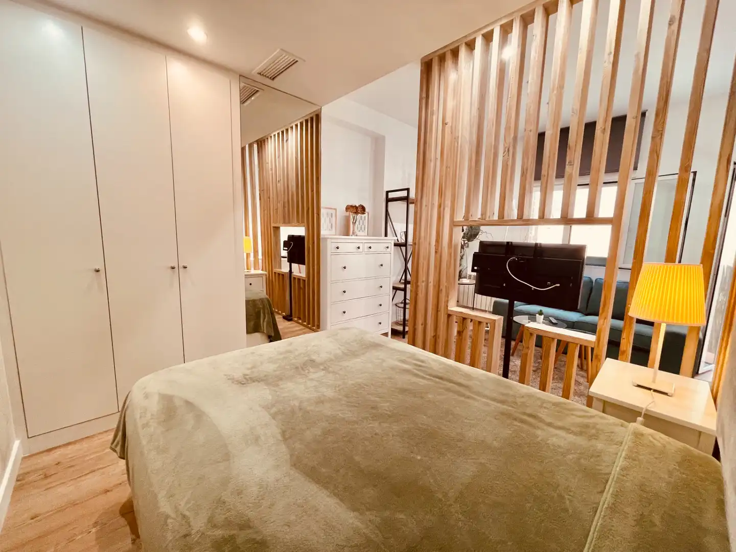 Habitación de Apartamento de alquiler en Madrid con Aire acondicionado, Calefacción y Terraza