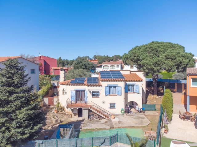 Casa-chalet en Venta en Residencial Begur - Esclanyà