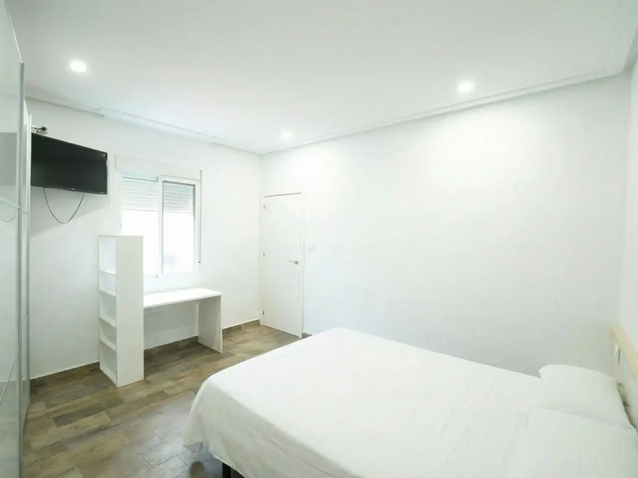 Habitación de Piso en venta en Carlet con Jardín privado, Terraza y Amueblado