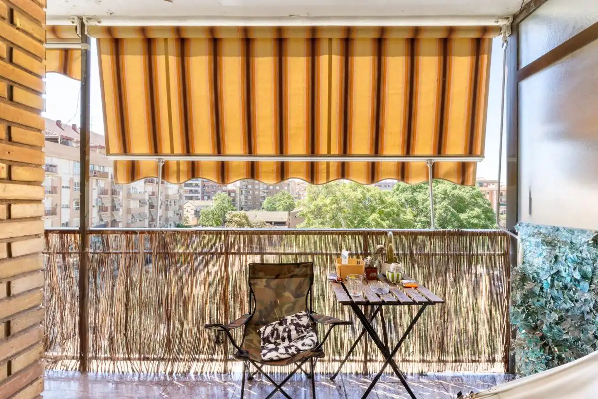 Balcony of Flat for sale in Valencia  with Heating, Terrace and Furnished