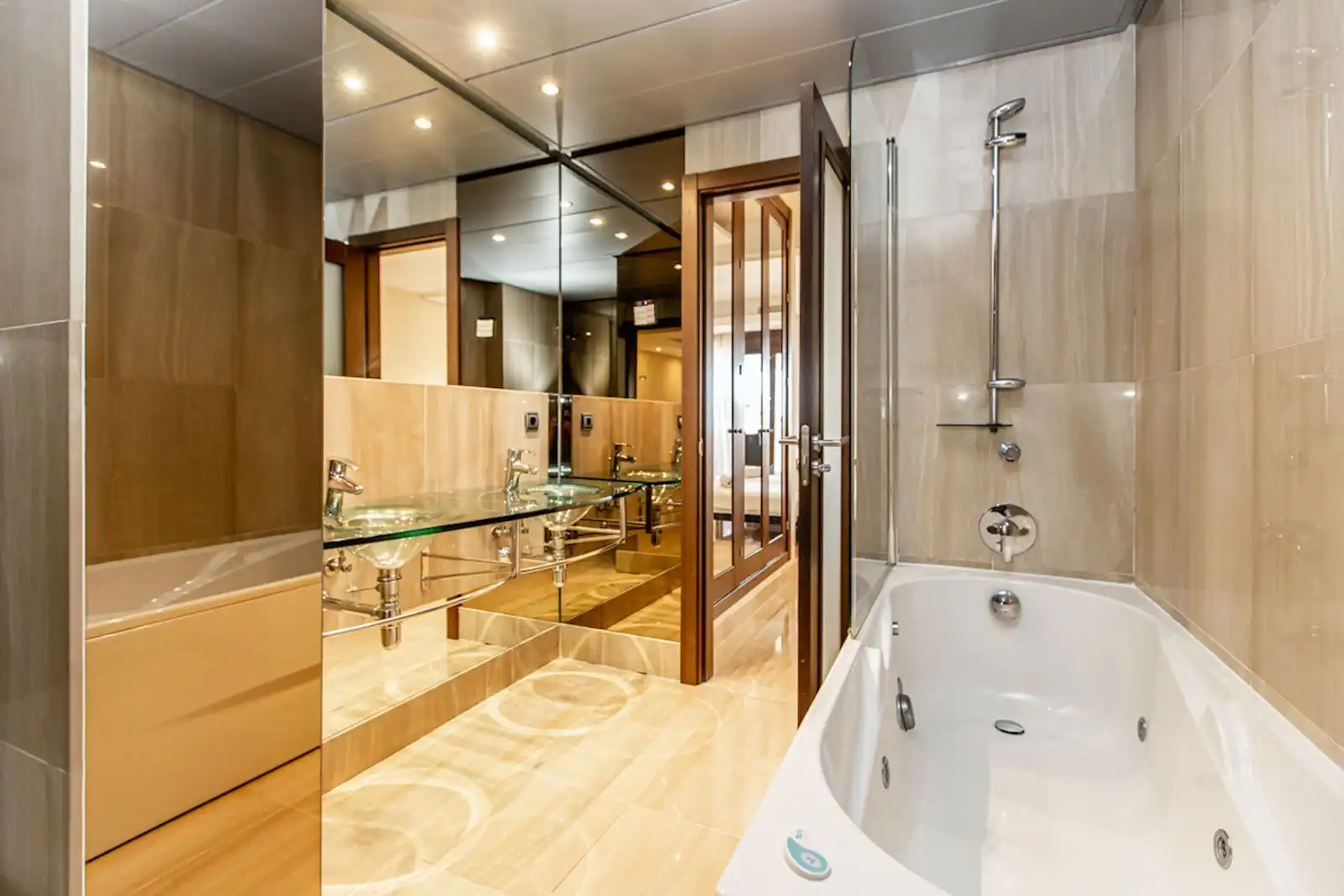 Baño de Apartamento de alquiler en Estepona con Terraza, Amueblado y Internet