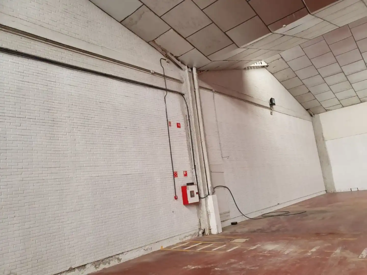 Nave industrial de alquiler en Sevilla