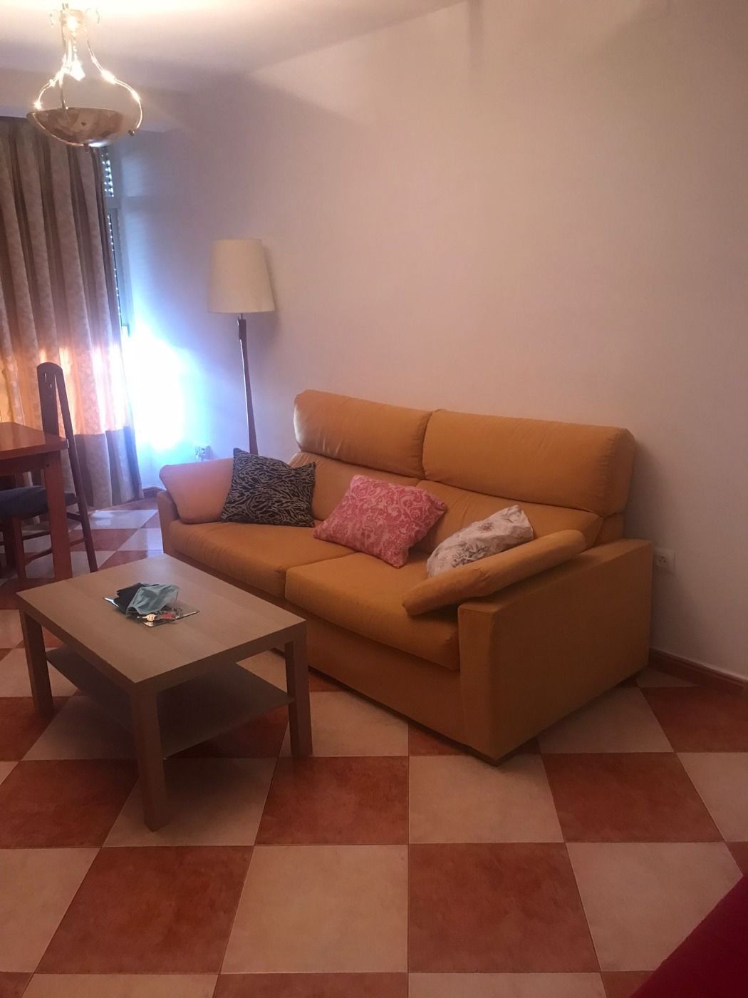 Sala d'estar de Pis de lloguer en  Sevilla Capital