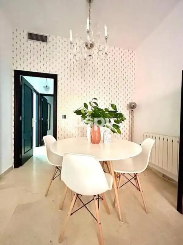 Dining room of Flat for sale in Casco Antiguo