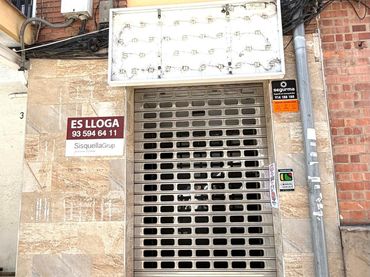 Local commercial à louer à Catalunya - Fontetes