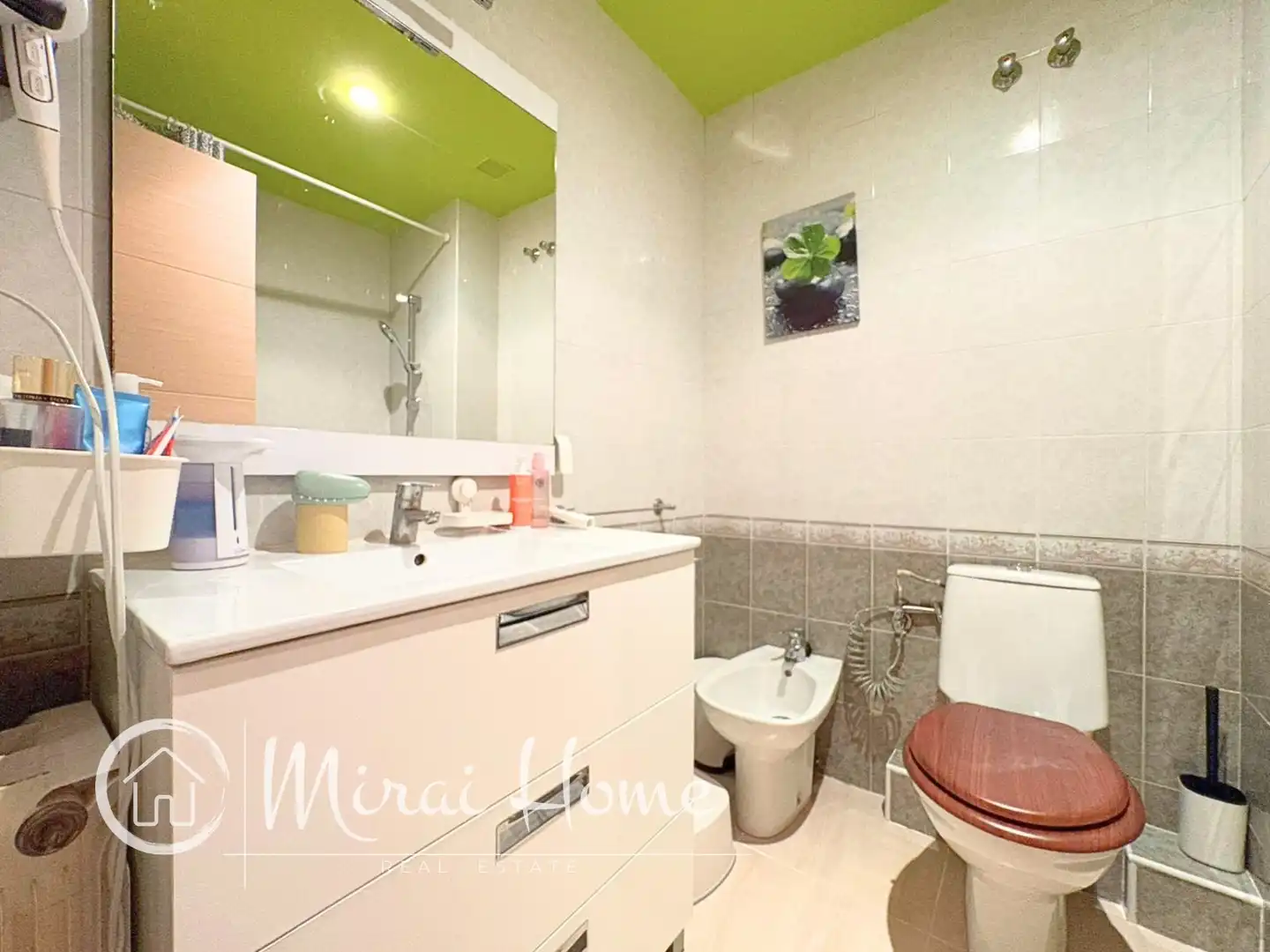 Bathroom of Flat for sale in Montornès del Vallès  with Air Conditioner, Heating and Parquet flooring