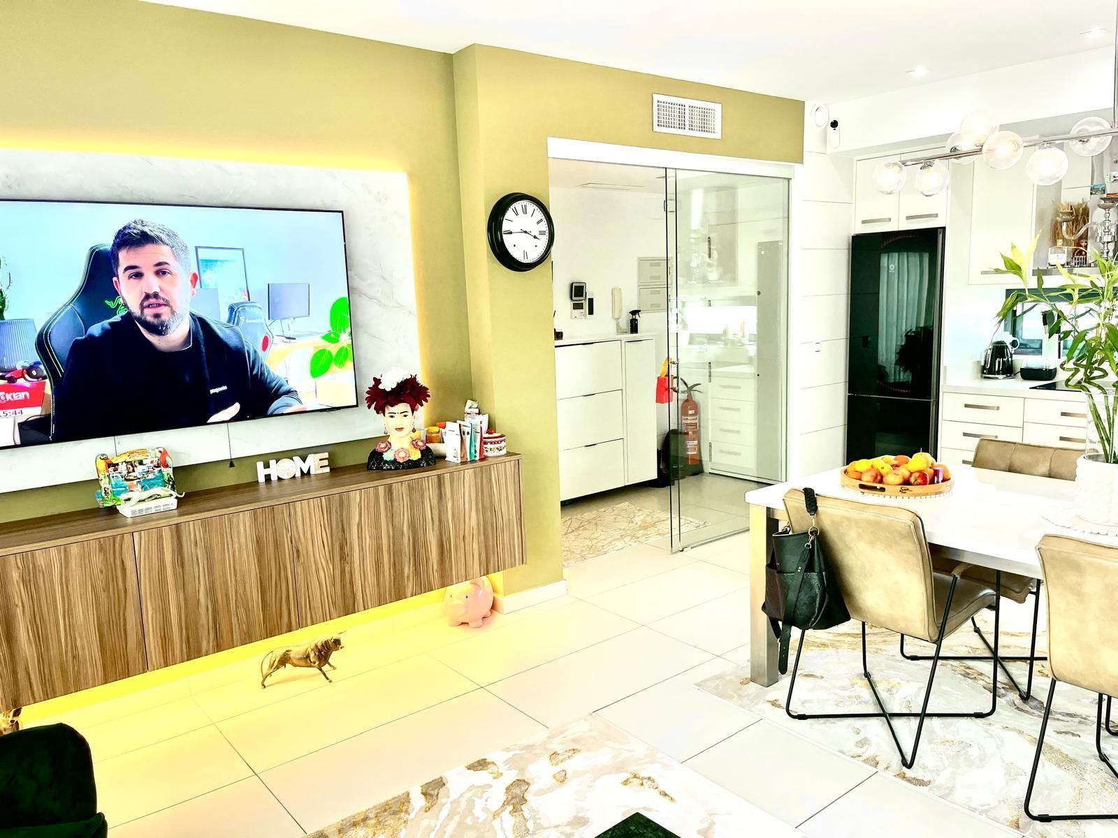 Living room of House or chalet for sale in Orihuela  with Air Conditioner, Private garden and Terrace