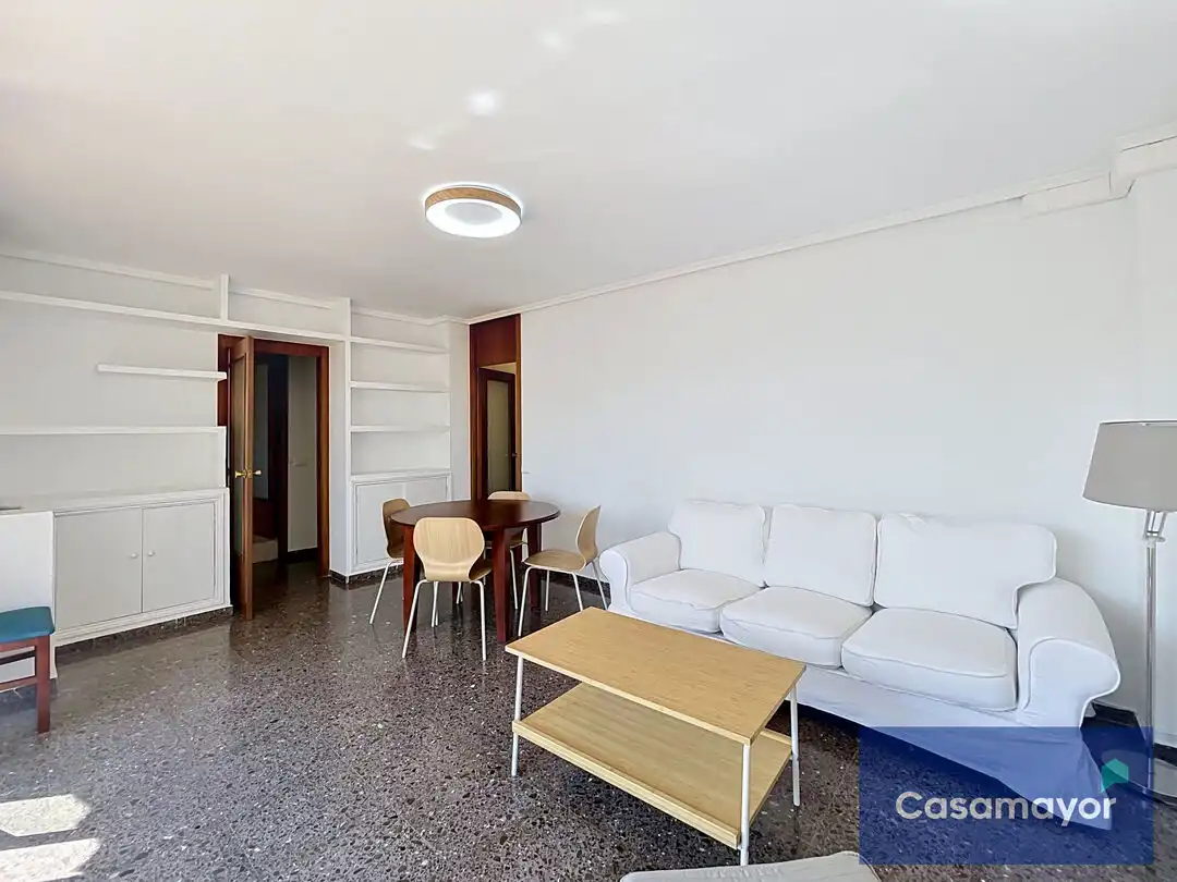 Sala de estar de Ático de alquiler en Alicante / Alacant con Aire acondicionado, Terraza y Balcón