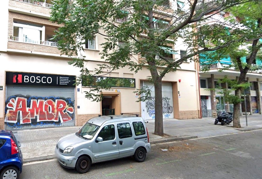 Piso en venta en Concepcion Arenal, Navas