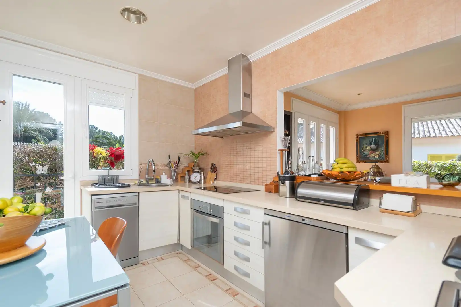 Kitchen of Houses for sale in Calvià  with Air Conditioner, Heating and Private garden