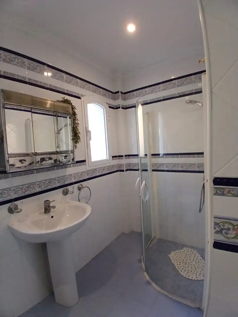Chalet con terraza en venta en Urbanización Santa Rosa, imagen 12