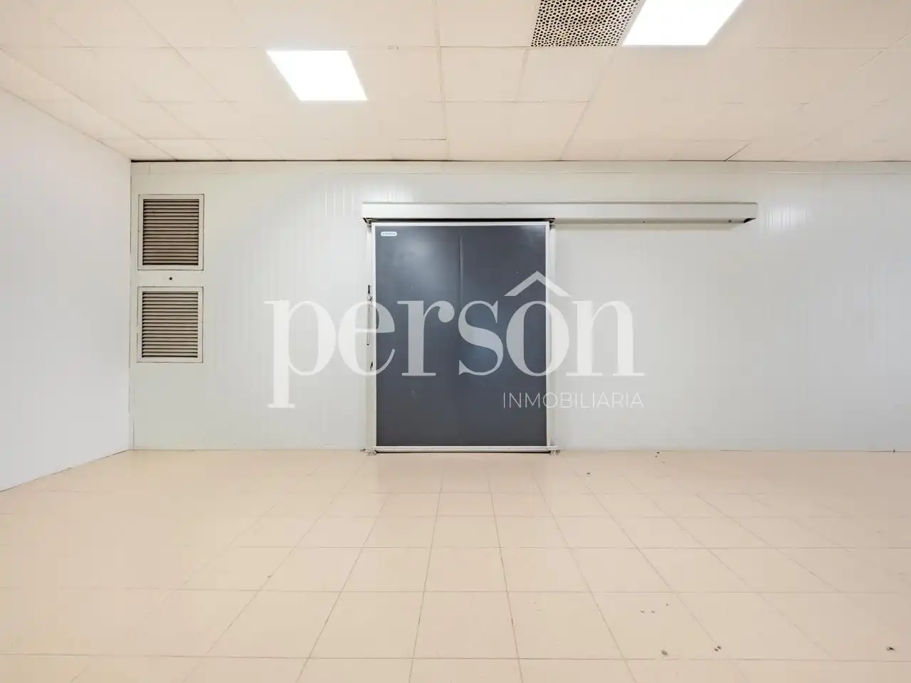 Industrial building to rent in Fuente del Jarro, imagen 38