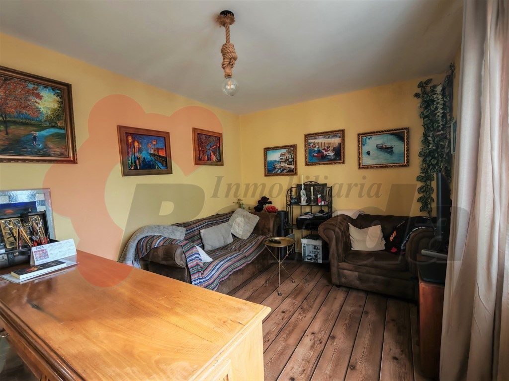 Sala d'estar de Apartament en venda en Lugo Capital amb Moblat