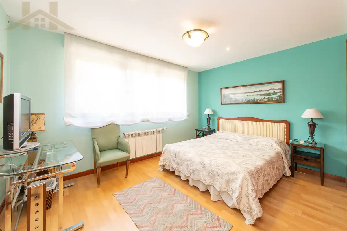 Habitación de Casa o chalet en venta en Tres Cantos con Aire acondicionado, Calefacción y Jardín privado