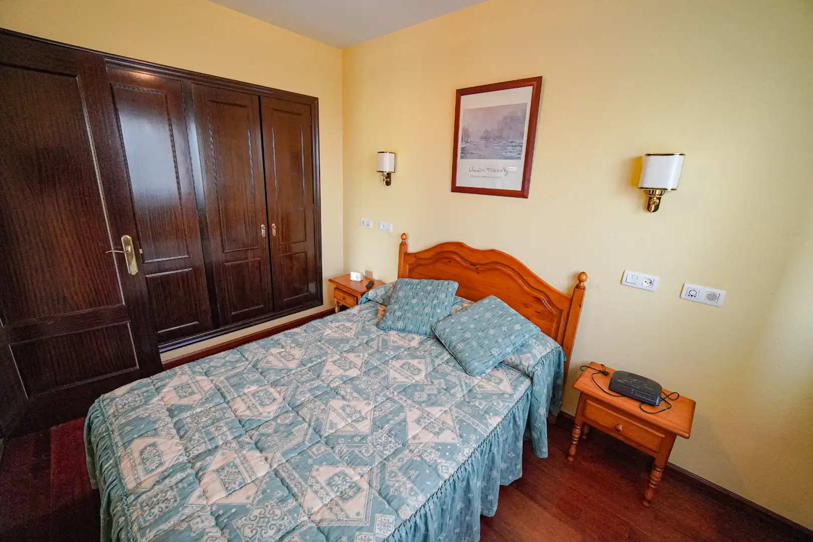 Dormitori de Casa o xalet en venda en Siero amb Calefacció, Jardí privat i Parquet