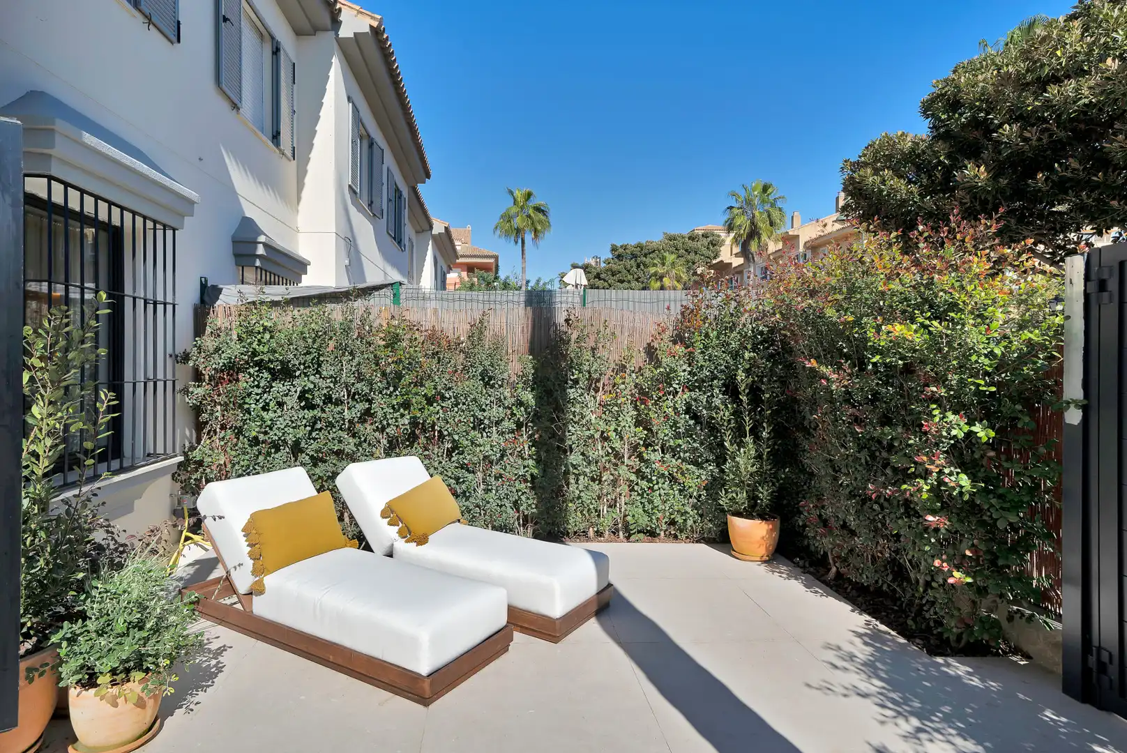Wohnung mit Terrasse zum Verkauf in Nueva Andalucía, imagen 3