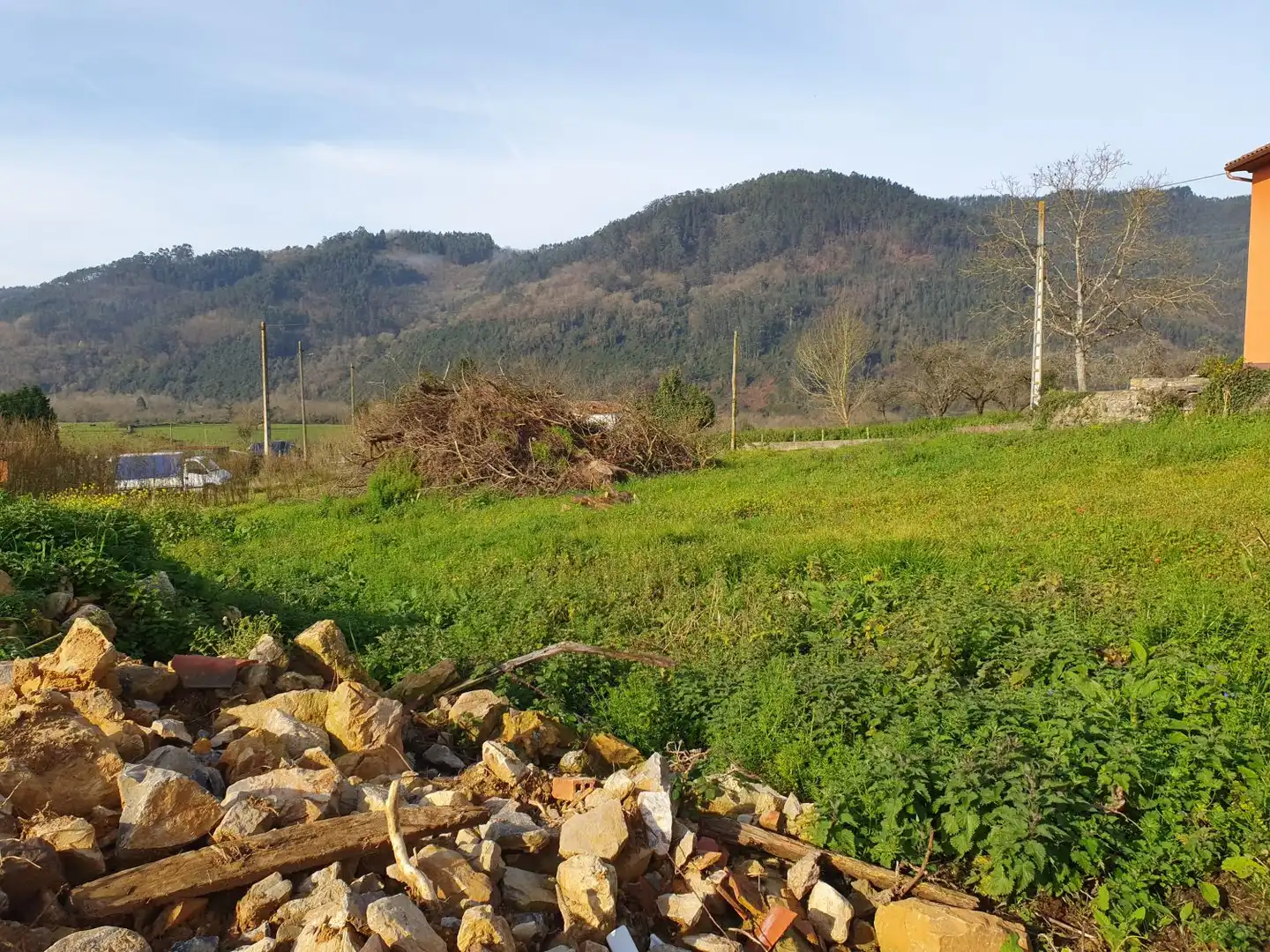 Terrenys i solars en venda a Candamo