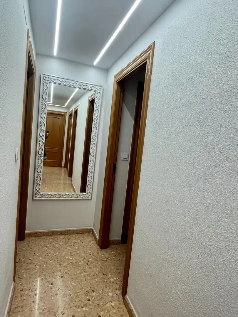 Flat for sale in Elche / Elx  with Air Conditioner, Heating and Furnished