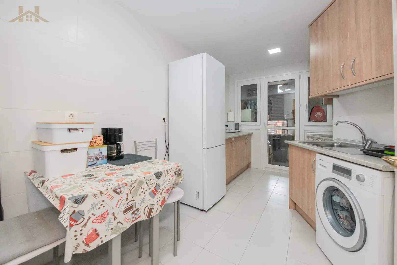 Kitchen of Flat for sale in Arganda del Rey  with Air Conditioner, Heating and Parquet flooring