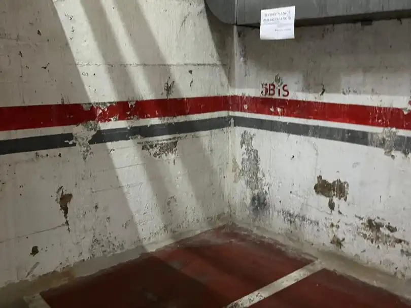 Garage zum Verkauf in L'Hospitalet de Llobregat