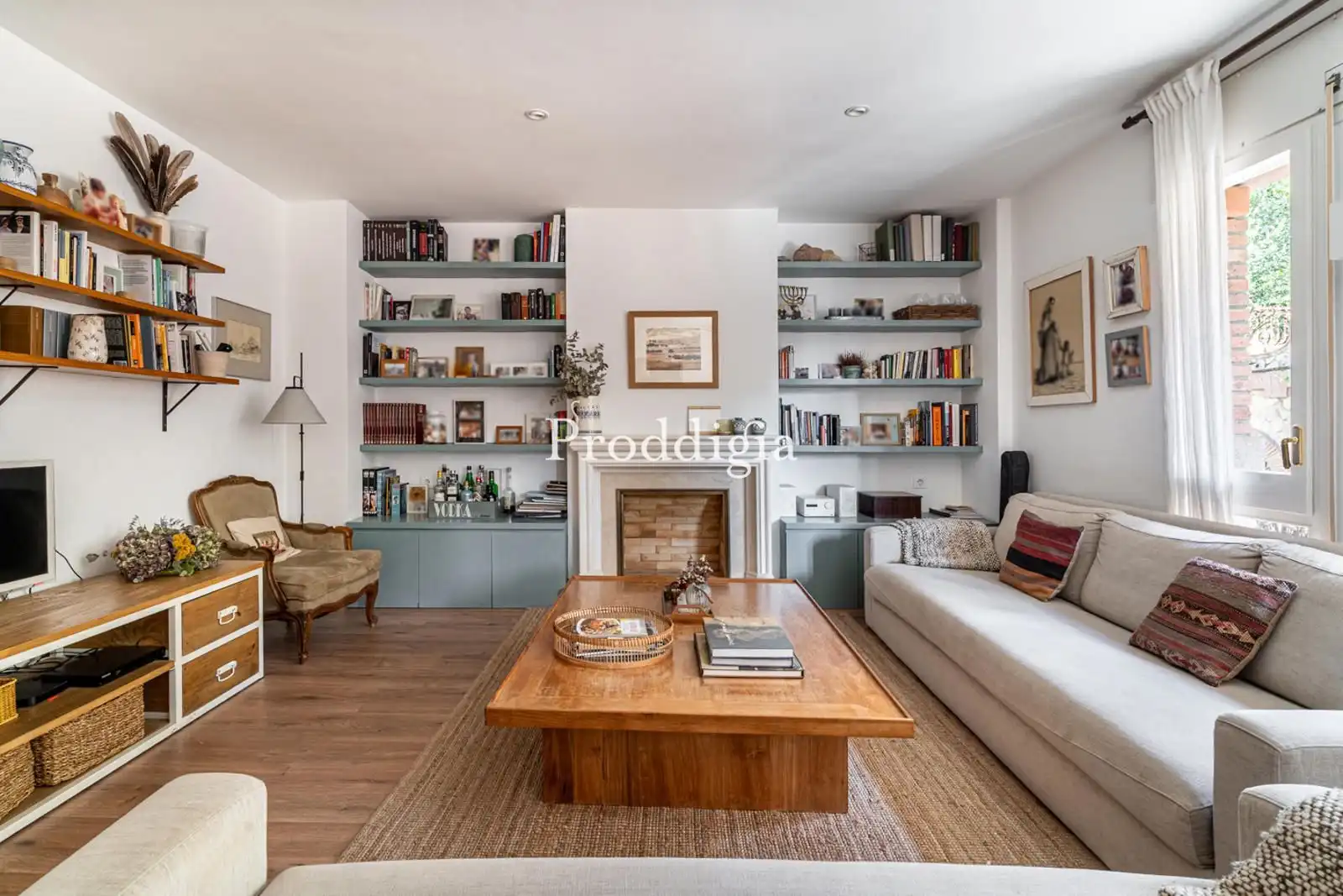 Wohnzimmer von Wohnung zum Verkauf in  Barcelona Capital mit Heizung, Schwimmbad und Gemeinschaftspool