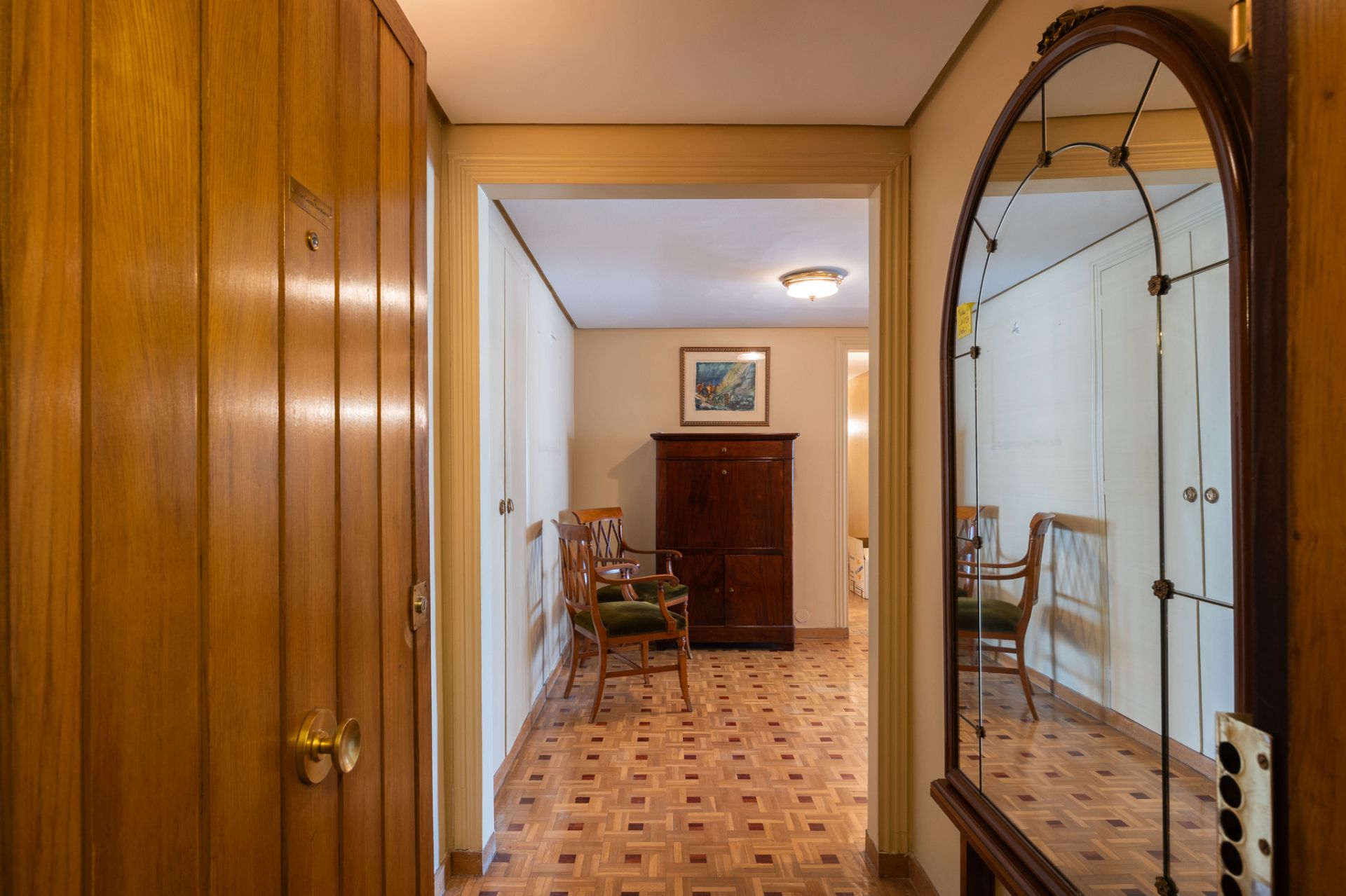 Flat for sale in  Madrid Capital  with Air Conditioner, Heating and Private garden
