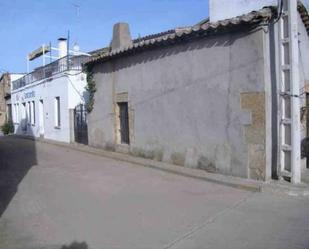 Exterior view of Single-family semi-detached for sale in San Muñoz