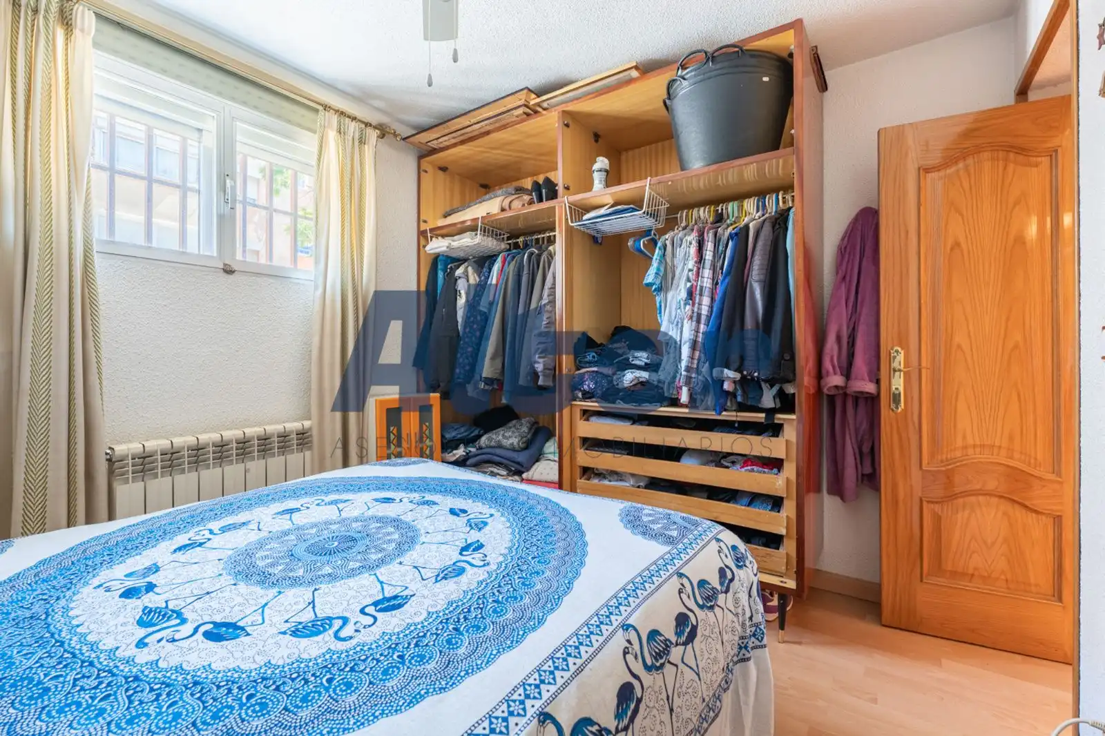 Habitación de Piso en venta en Madrid con Calefacción y Amueblado