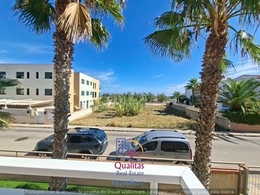 Apartment mit Pool zur Miete in Oliva Playa