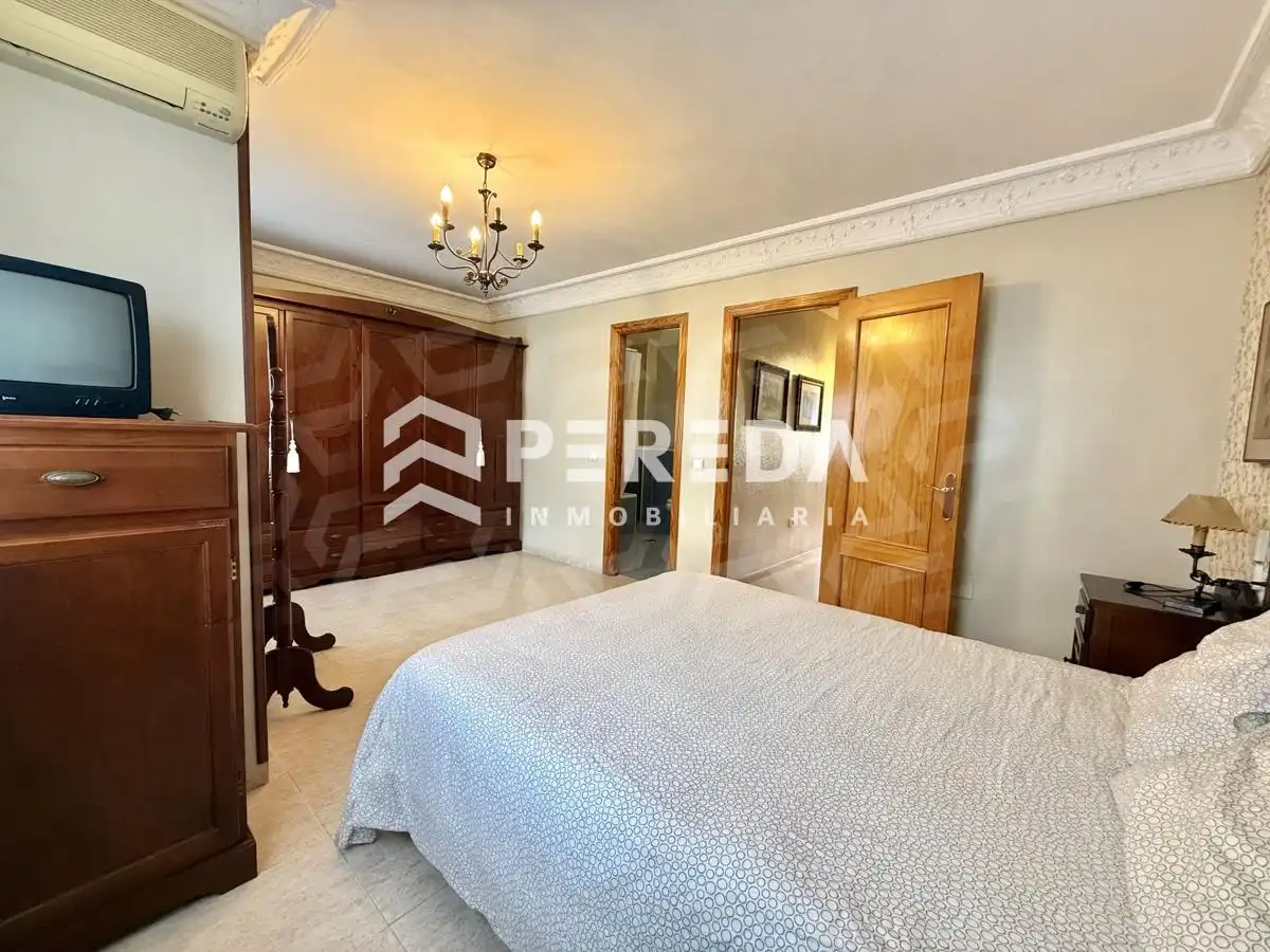 Habitación de Casa o chalet en venta en Roquetas de Mar con Aire acondicionado y Balcón
