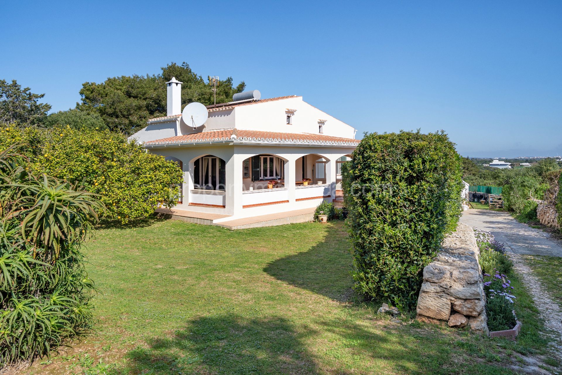 Jardí de Finca rústica en venda en Sant Lluís amb Calefacció, Jardí privat i Terrassa