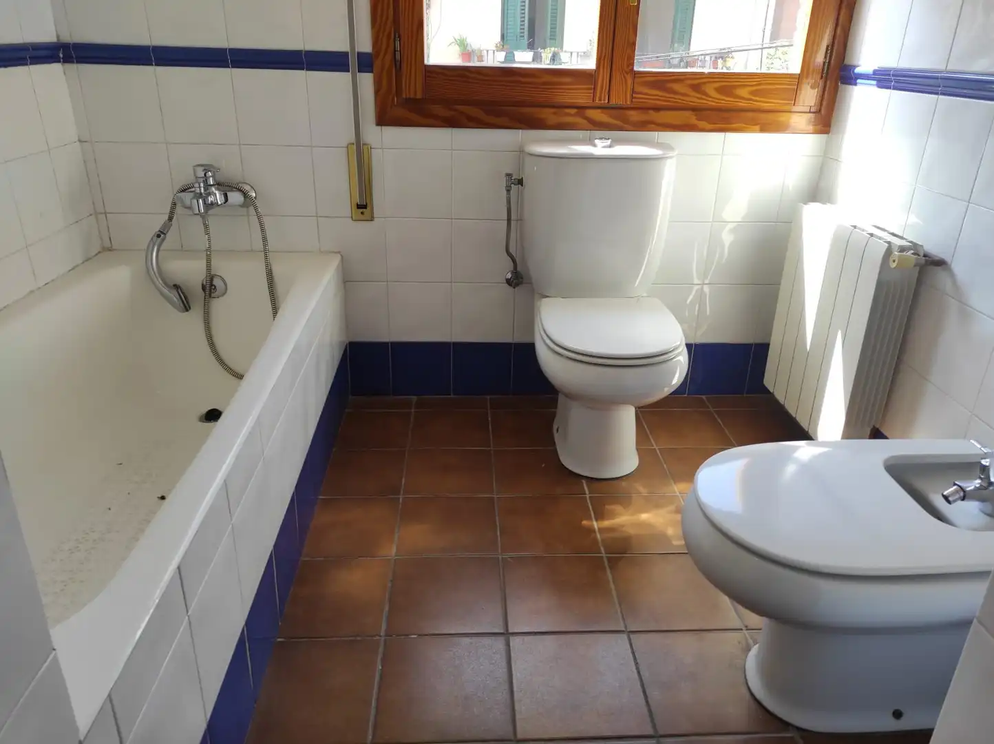 Badezimmer von Haus oder Chalet zur Miete in Esplugues de Llobregat mit Klimaanlage, Heizung und Terrasse