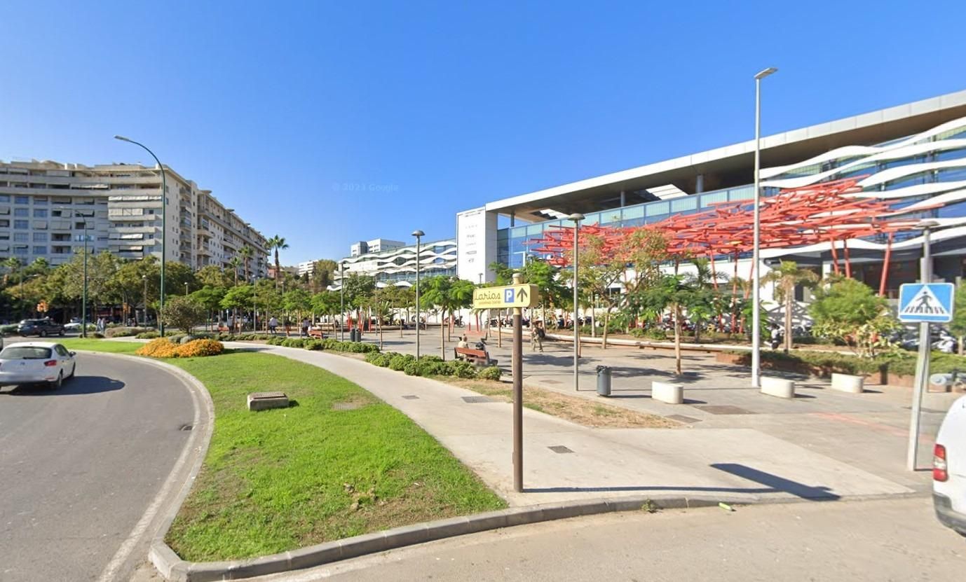 Vista exterior de Local en venta en Málaga Capital