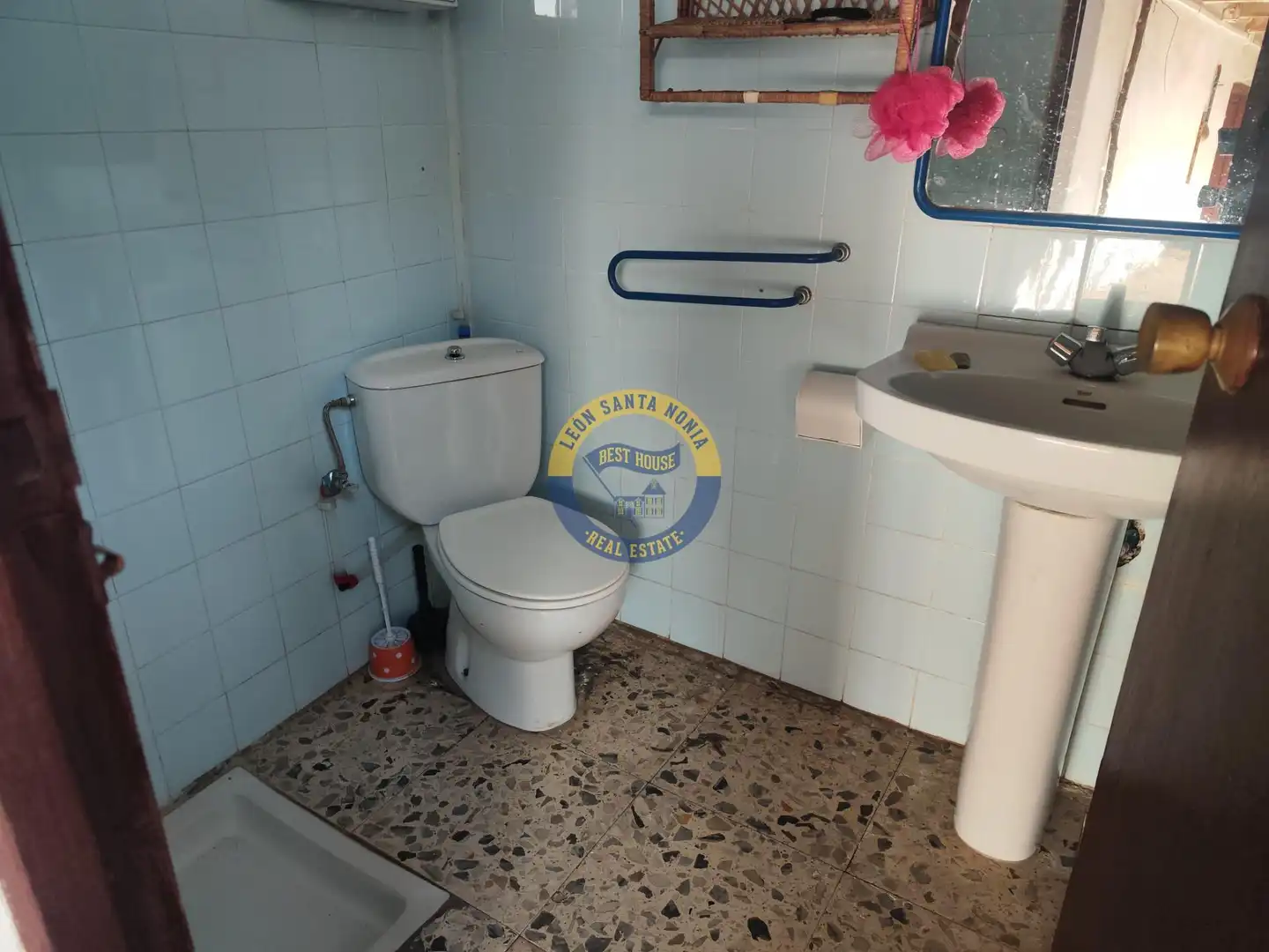 Baño de Finca rústica en venta en Ardón
