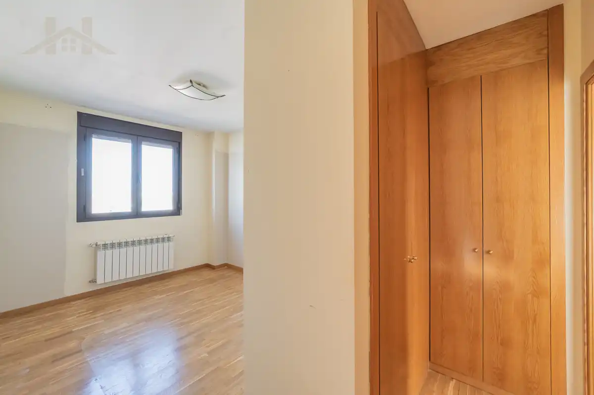 Ático en venta en Arroyomolinos (Madrid) con Aire acondicionado, Calefacción y Jardín privado