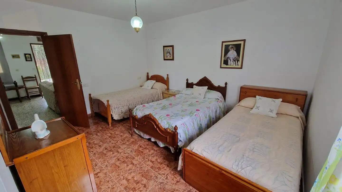 Dormitori de Casa o xalet en venda en Álora