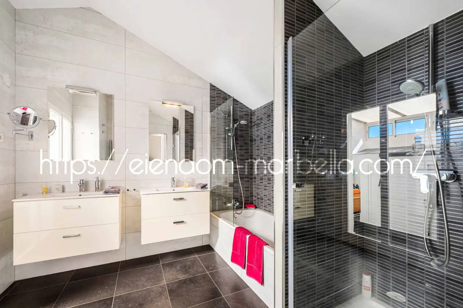 Badezimmer von Maisonette zum Verkauf in Mijas mit Klimaanlage, Terrasse und Möbliert