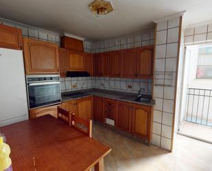 Kitchen of Flat for sale in Elche / Elx  with Oven, Washing machine and Balcony