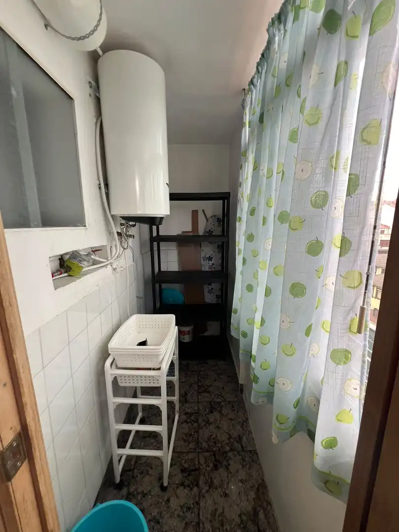 Bany de Pis en venda en Bilbao  amb Calefacció i Balcó